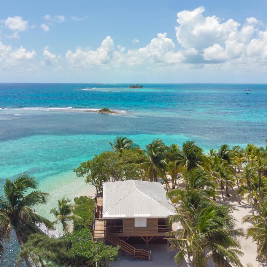 Pelican Beach Resort South Water Caye Dangriga Extérieur photo