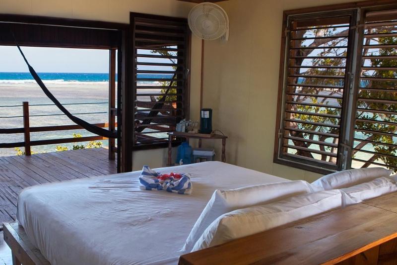 Pelican Beach Resort South Water Caye Dangriga Extérieur photo